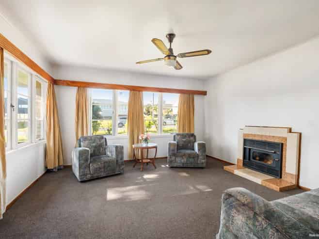 4 Preston Avenue, Henderson