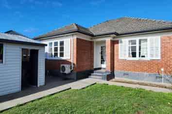 105 Peverel Street, Riccarton