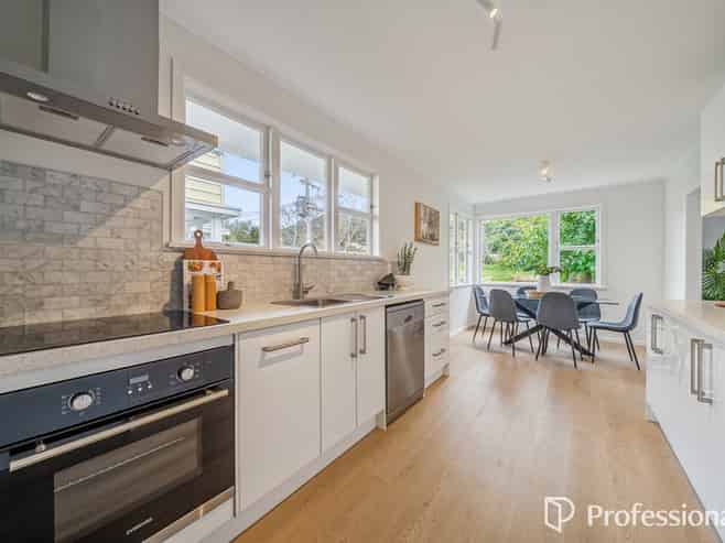 22 Golf Road, Manor Park