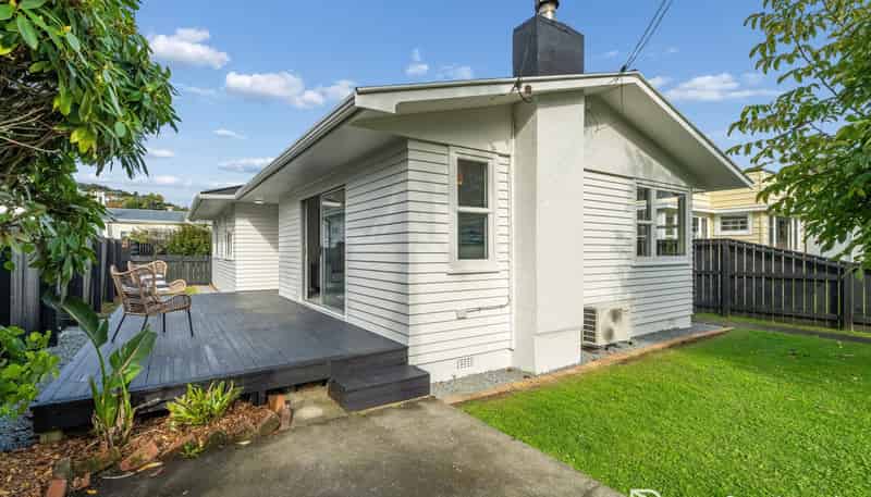 22 Golf Road, Manor Park