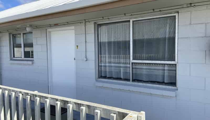7/11 Rotoiti Street, Johnsonville