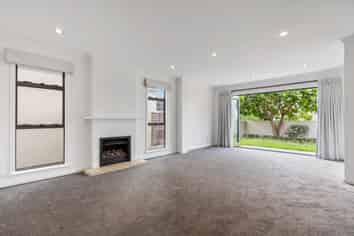 23B Seccombes Road, Epsom