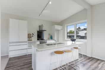 24B Homestead Road, Manly