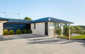 98D Forest Lake Road, Forest Lake