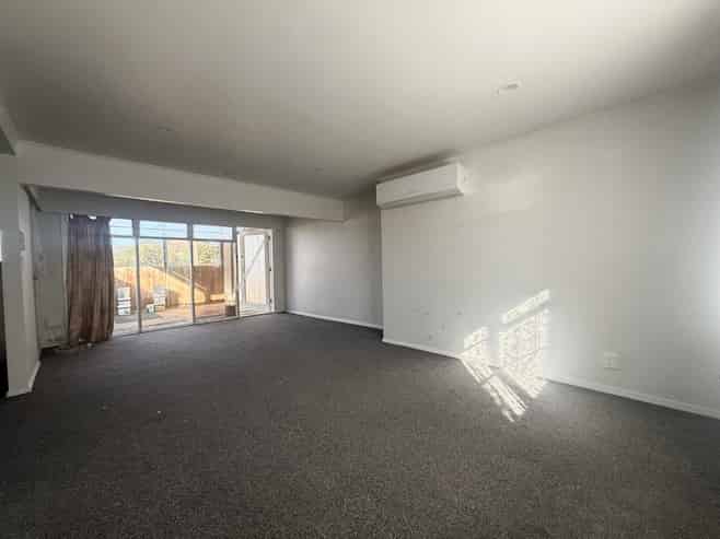 86 Shakespeare Avenue, Trentham