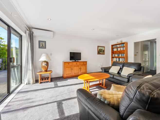 75C Waiatarua Road, Remuera
