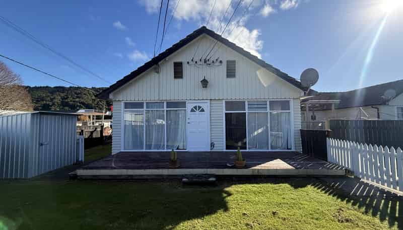 86B Shakespeare Avenue, Trentham