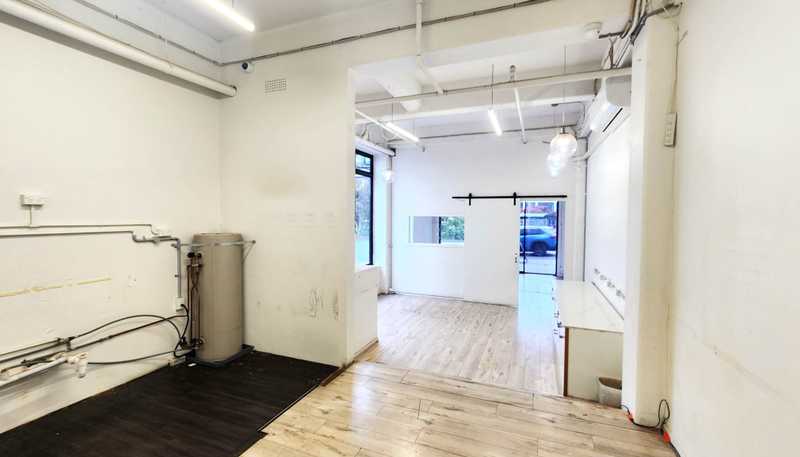 88 Broadway, Newmarket