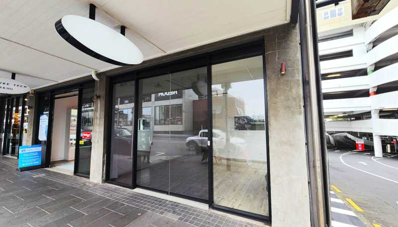 88 Broadway, Newmarket