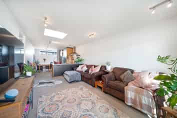 15/337 Jackson Street, Petone