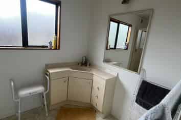 (Back Flat/22  Field Terrace, Upper Riccarton