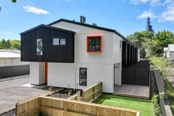 4/18 Stanley Street, Claudelands
