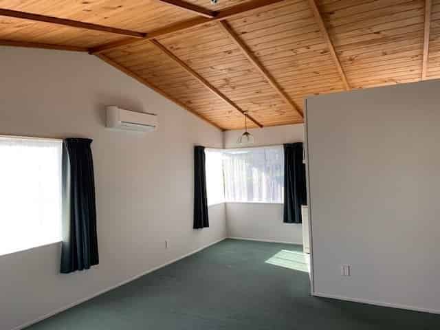 27A Tuhikaramea Road, Dinsdale