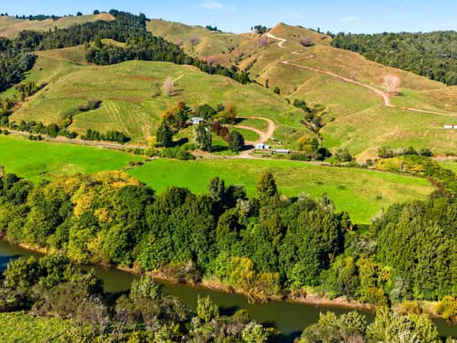 1041 Paparoa Road, Taumarunui