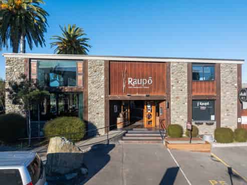 Prime Waterfront Hospitality Opportunity