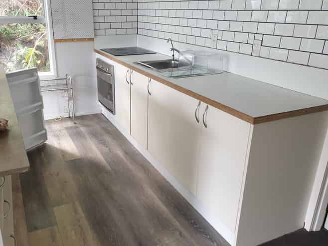 Rare trade unit with residential component