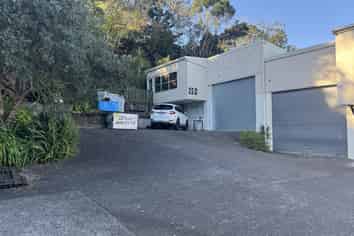 Rare trade unit with residential component