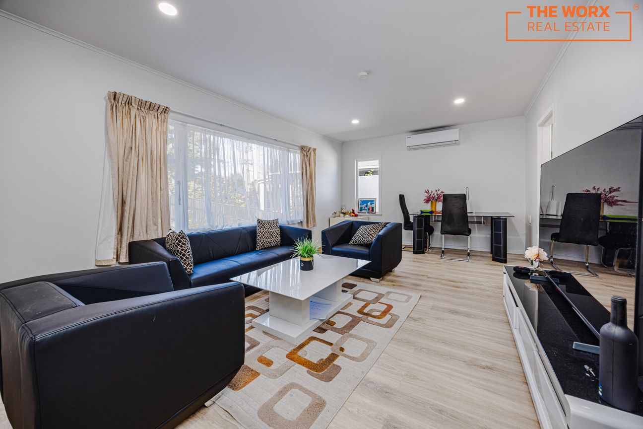 Spacious, Renovated Family Home in Prime Northcote - Widok 2