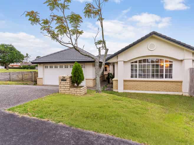 24 Corta Bella Place, Golflands