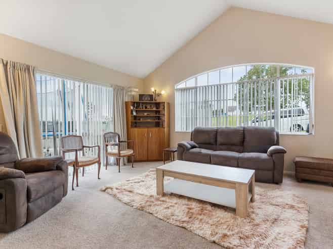 24 Corta Bella Place, Golflands