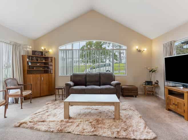 24 Corta Bella Place, Golflands