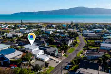 18 Nathan Avenue, Paraparaumu Beach
