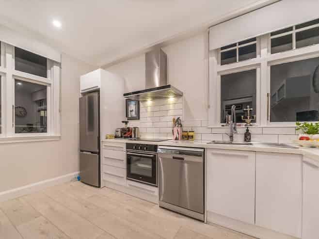 3/246 Oriental Parade, Oriental Bay
