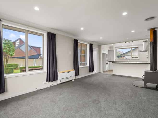 70 Middle Road, Allenton
