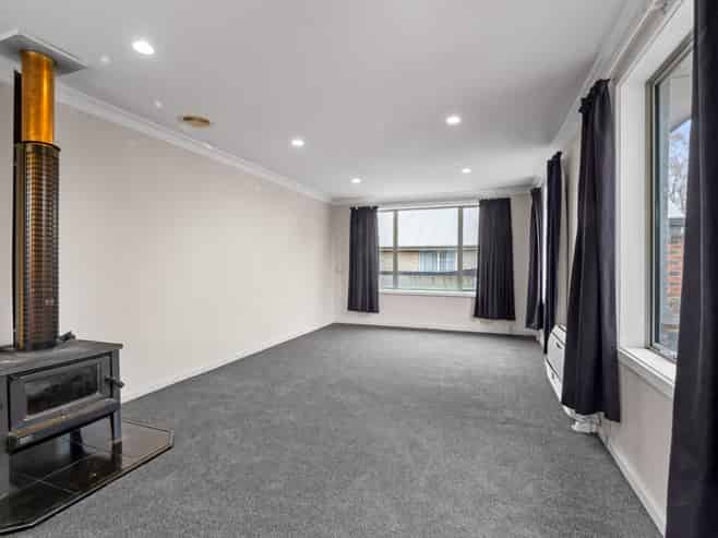 70 Middle Road, Allenton