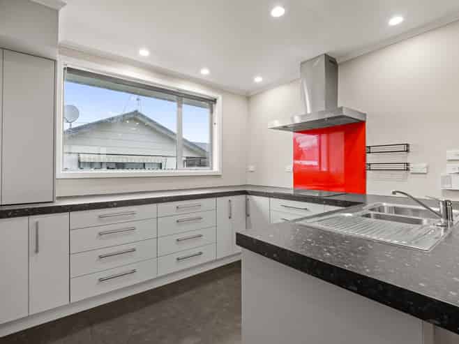 70 Middle Road, Allenton