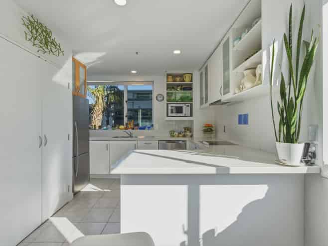 2/12 Maunganui Road (The Beaumont), Mount Maunganui