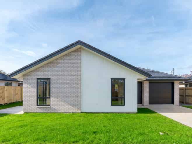 2/40 Harley Street, Masterton