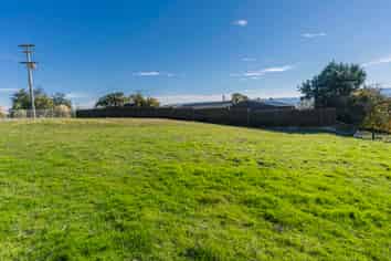  Lake View Street , WAIHOLA