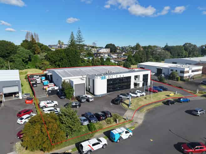 1,147sqm Industrial + 574sqm Office