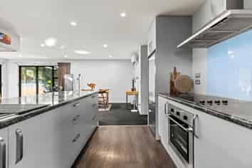 68 Orrick Crescent, Avondale