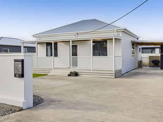 30 Hunter Street, Hawera