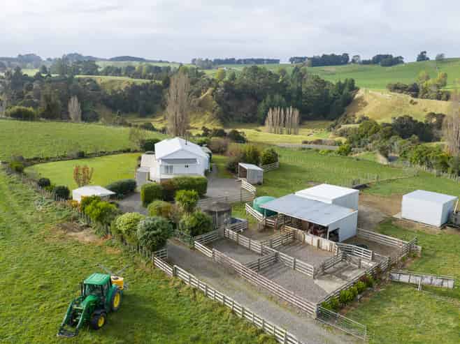 230 Arapata Road, Waituna West