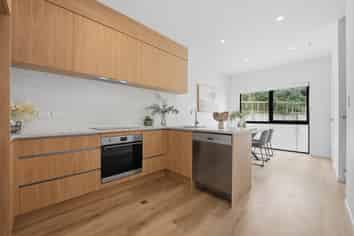 37 Mata Lane, Stanmore Bay
