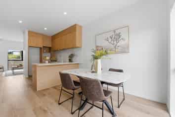 37 Mata Lane, Stanmore Bay