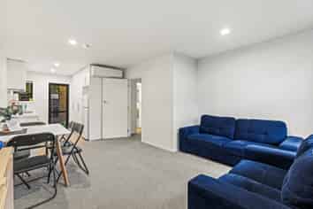 5/14 Stoneyhurst Street, Saint Albans