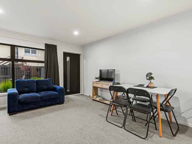 5/14 Stoneyhurst Street, Saint Albans