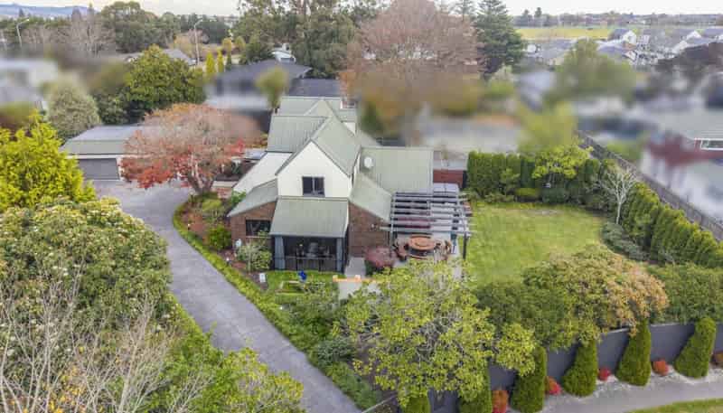 5 Abbotts Place, Avonhead