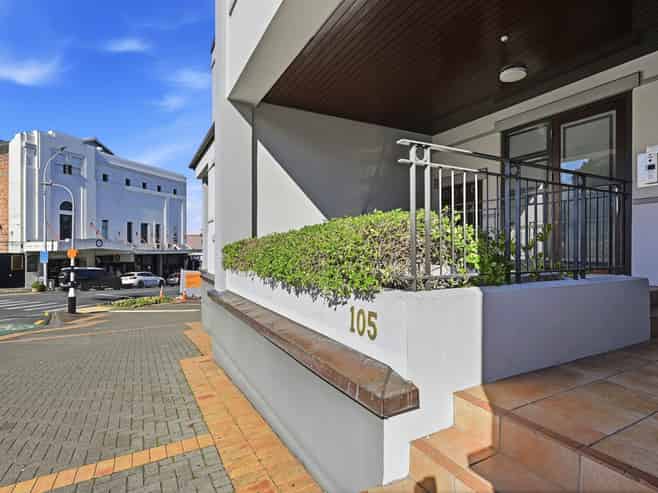 1C/105 Victoria Road, Devonport