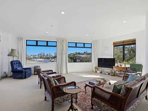 1C/105 Victoria Road, Devonport