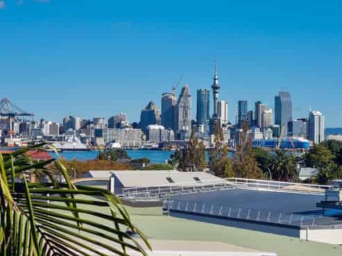 1C/105 Victoria Road, Devonport