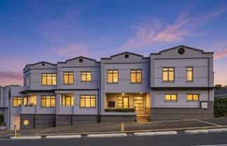 1C/105 Victoria Road, Devonport