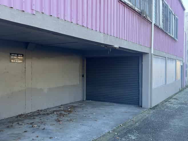 Versatile storage on Oxford Street