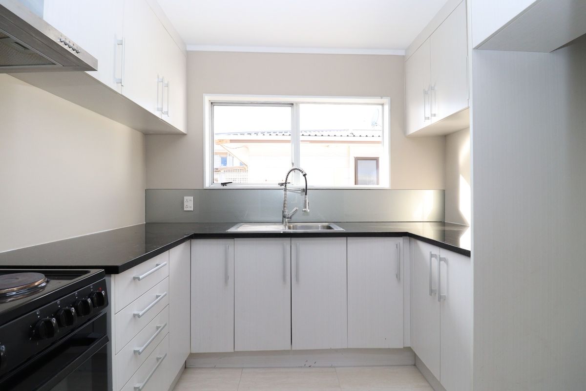Renovated 4-Bedroom Family Home - Ansicht 2