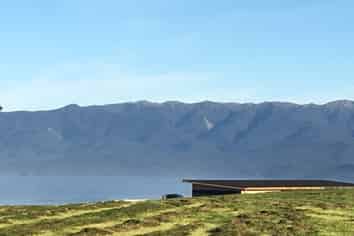 Piece of Paradise of Aotearoa w double business