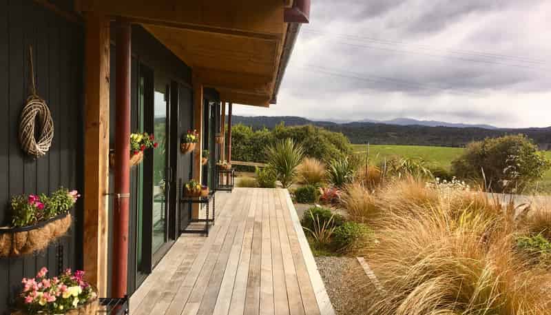 617 Papatotara Coast Road, Tuatapere
